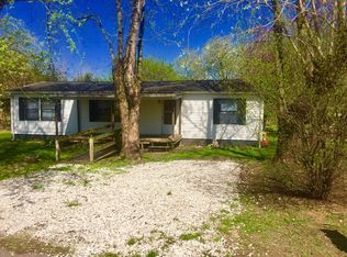 76 2nd St, South Shore, KY 41175