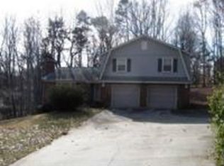 1606 Plantation Dr, Collinsville, VA 24078
