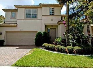 19124 Senaca Ave, Weston, FL 33332