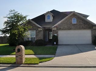 8303 Mastic Dr, Baytown, TX 77521