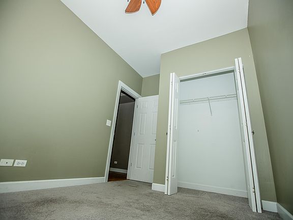 5th image of 536 W Belmont Ave APT 2W