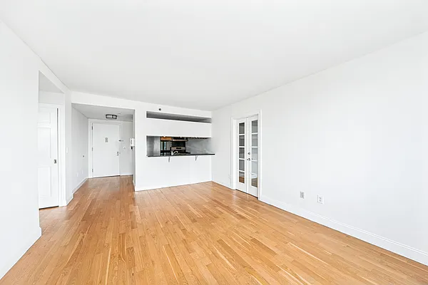 Rented by Douglas Elliman | media 6