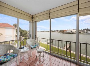 3070 Gulf Shore Blvd N #A-201, Naples, FL 34103