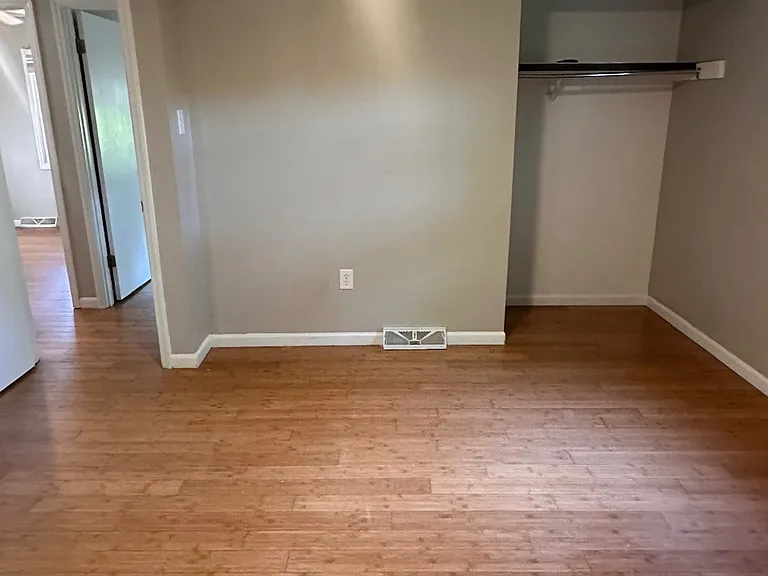 940 Glenn Bridge Rd SE — Photo 8