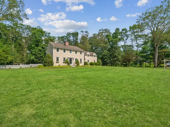 139 Charter Oak Road, Southbury, CT 06488