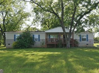 164 Livingston Rd, Smithville, GA 31787