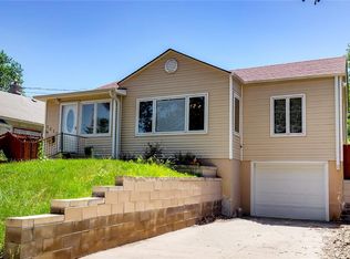 1312 Clinton Ave, Des Moines, IA 50313