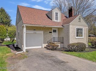 1714 N 5th St, Stroudsburg, PA 18360