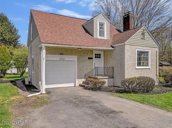 1714 N 5th St, Stroudsburg, PA 18360