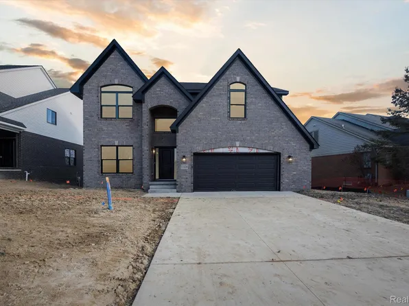 50536 Cottonwood Ct, Plymouth, MI 48170