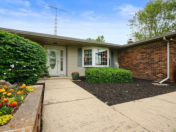 5th image of 4909 N County Road 330 E