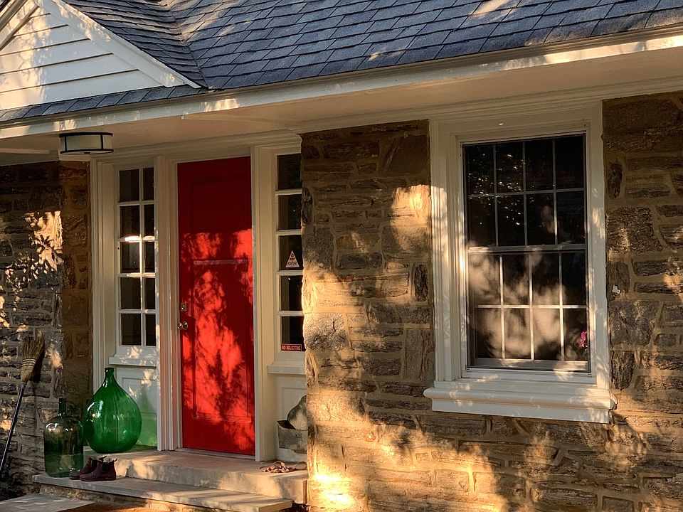 1st image of 1010 W Upsal St
