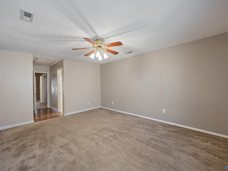 1320 Julia St NW — Photo 15
