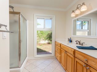 9661 Caithness Dr, Huntington Beach, CA 92646