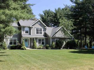 24 Chippewa Cir, Queensbury, NY 12804