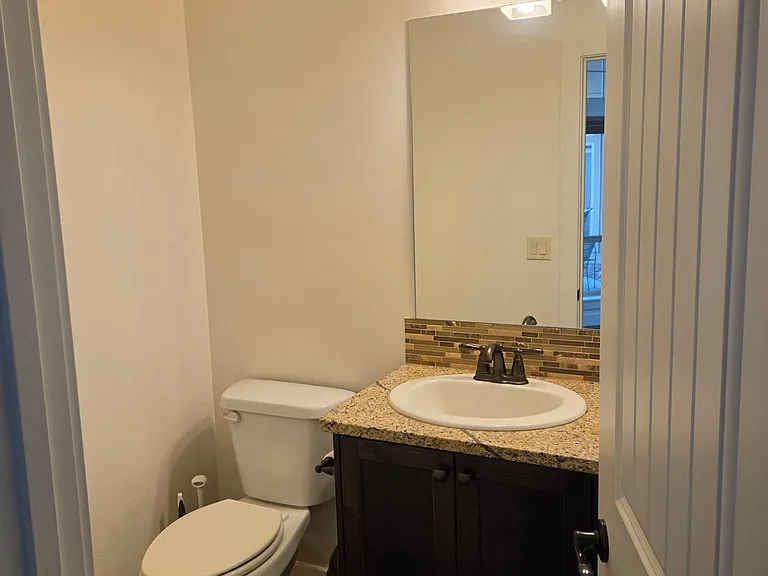 2612 E Lacewood Dr — Photo 14