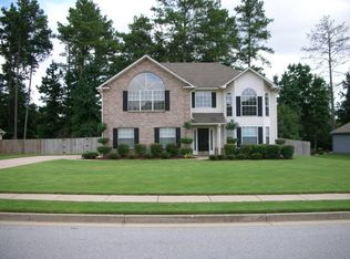 5423 Emily Cir, Ellenwood, GA 30294