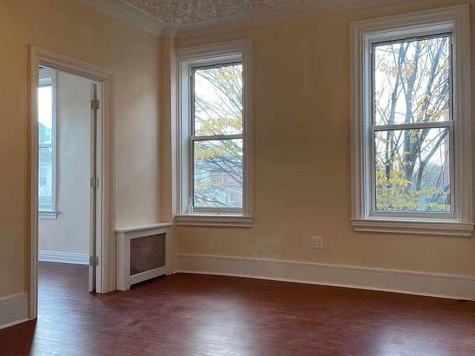 1st image of 8678 17th Ave APT 1