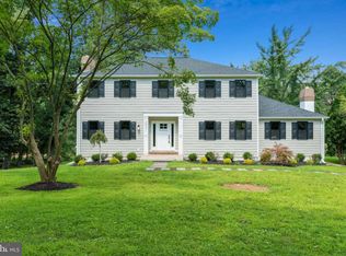 2031 White Horse Rd, Berwyn, PA 19312