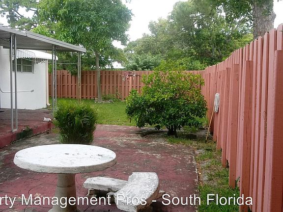 4th image of 1551 NW 147 Street Dr