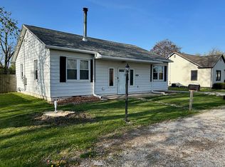 215 W Bertram St, Metamora, IL 61548
