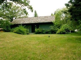 N7490 S Beach Ct, Whitewater, WI 53190