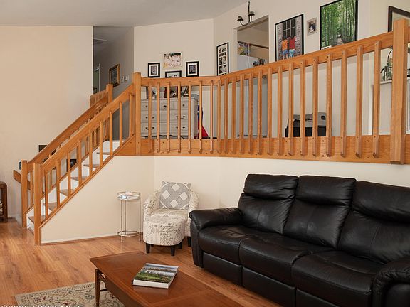 3rd image of 53 Sami Drive