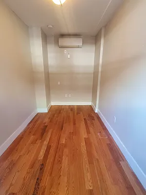 Rented by Sharpstone Realty LLC | media 6