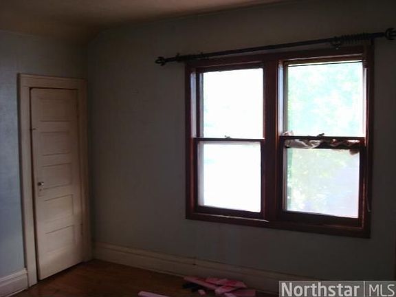 5th image of 2427 1st St S