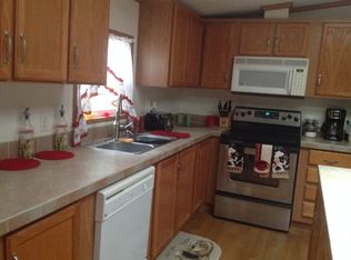 455 Disney Ln, Caryville, TN 37714