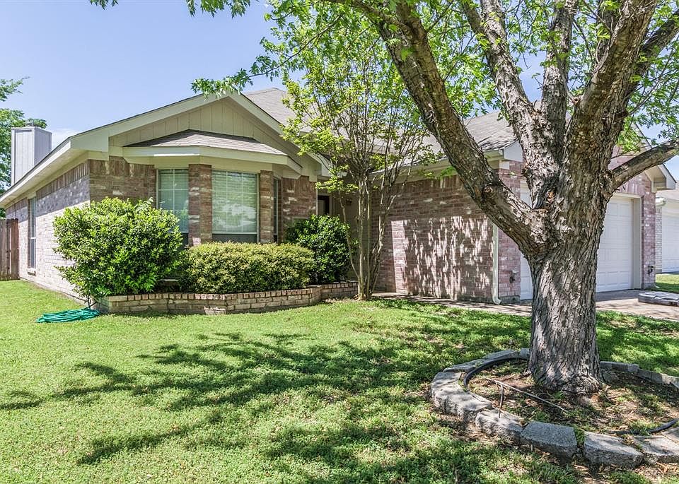 1st image of 1112 Darren Dr
