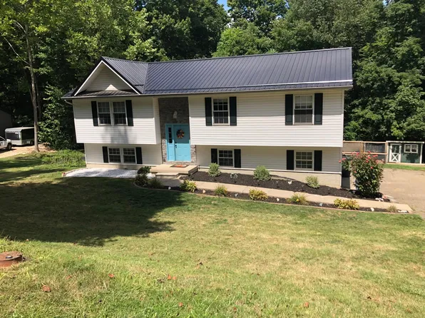 5995 Hillandale Dr, Nashport, OH 43830