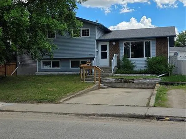 1107 Lillooet STREET W, Moose Jaw, SK S6H 5A2