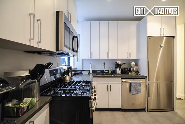 Rented by Citi Habitats | media 10