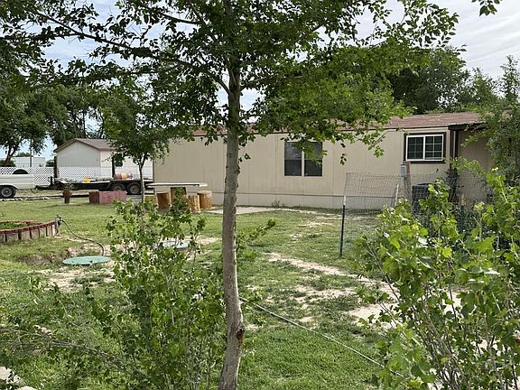 2nd image of 139 Sloan Ave