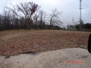 17600 Meadow Wood Dr, Siloam Springs, AR 72761