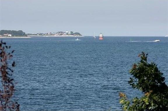 1st image of 504 Schooner Way