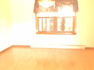 26 E Countryside Dr, Boiling Springs, PA 17007