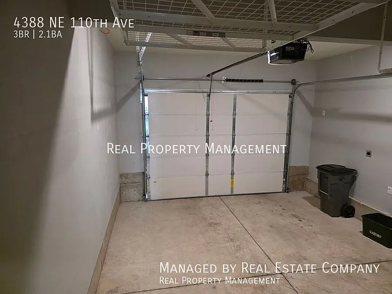 4388 NE 110th Ave — Photo 9