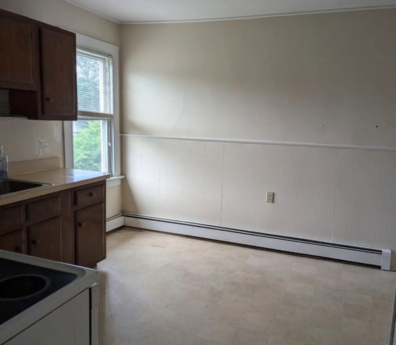 2 bed, 900 sqft, $1,795 — Photo 3