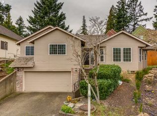 2413 Southslope Way, West Linn, OR 97068