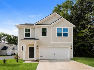 1114 River Rd, Hanahan, SC 29410
