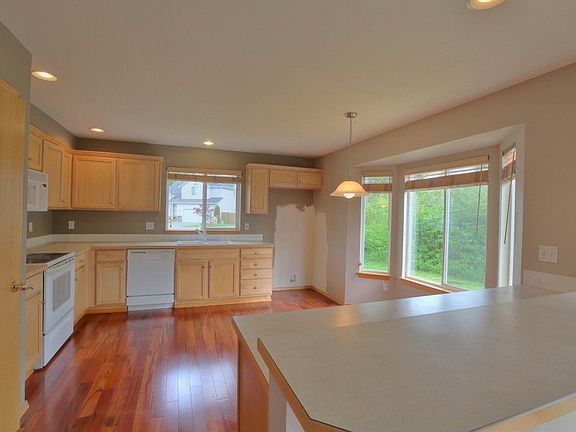 3rd image of 13417 43rd Ave SE