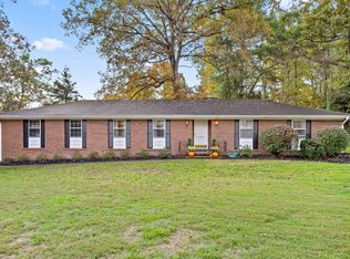 4524 W Ravenwood Dr, Chattanooga, TN 37415