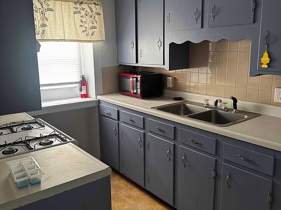 3rd image of 100 S Main St APT C
