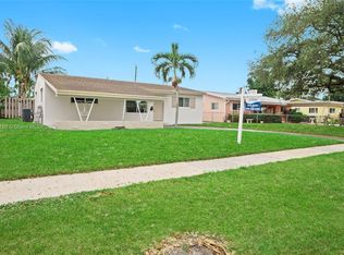 7450 Pierce St, Hollywood, FL 33024