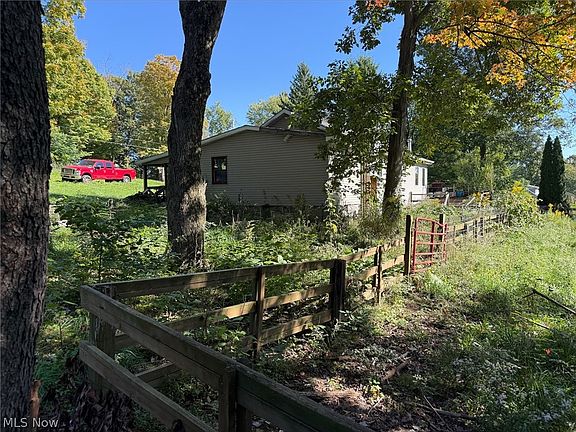 3rd image of 33533 Teegarden Rd
