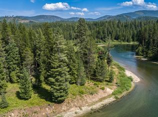 1615 Robinson Dr, Priest River, ID 83856