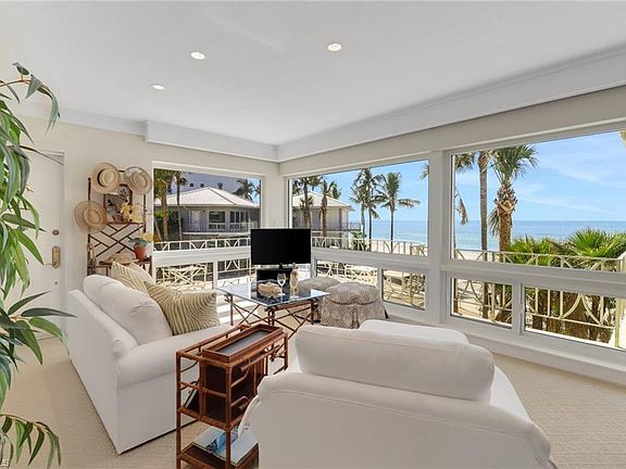 4th image of 1851 Gulf Shore BLVD N #15