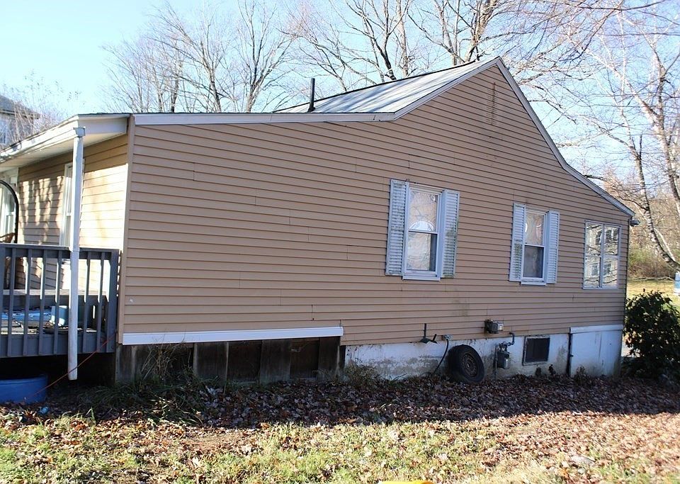 50 Petty Plain Rd, Greenfield, MA 01301 Zillow